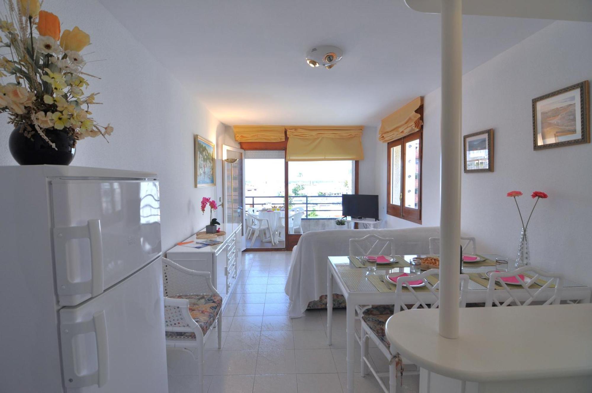 Appartement Rnet-Port Margarita 3D à Roses Extérieur photo