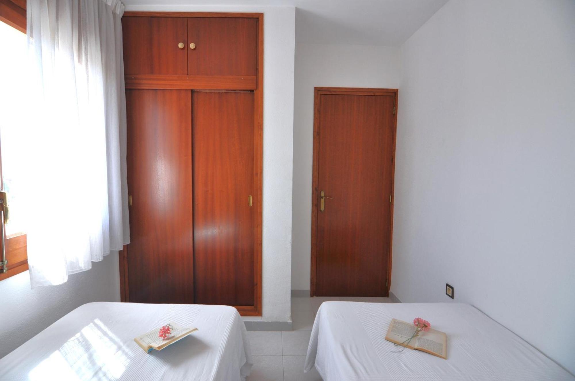 Appartement Rnet-Port Margarita 3D à Roses Extérieur photo